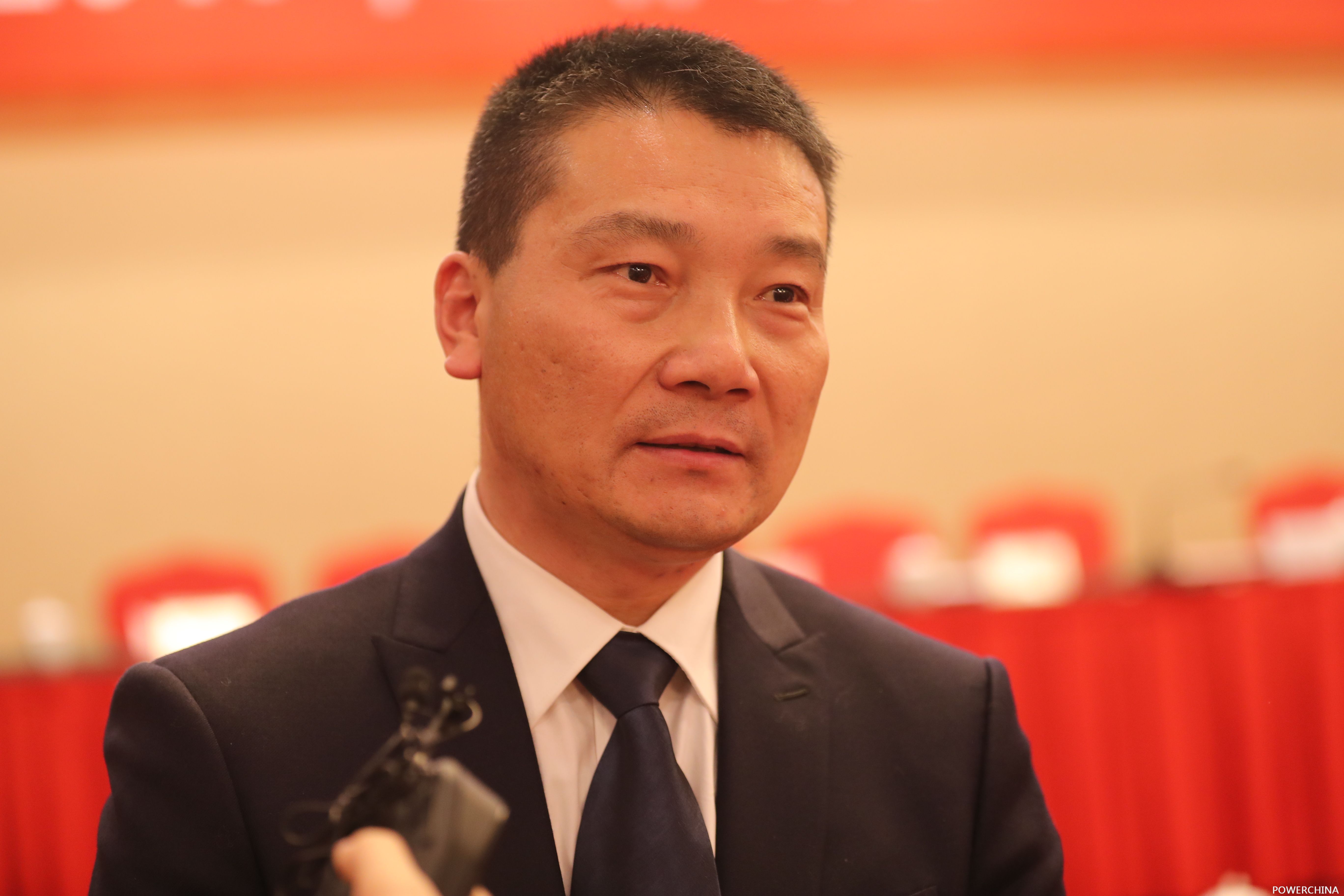 2月25日至26日,备受公司全体职工干部关注的一年一