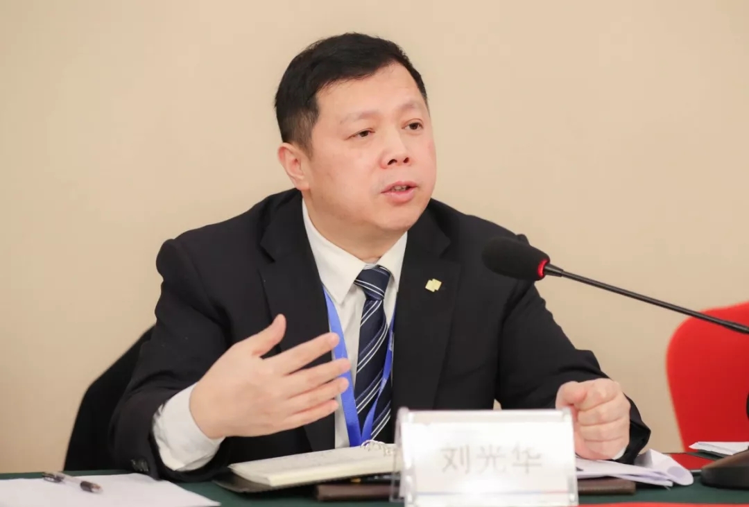 刘光华书记向大会作了2018年度干部选拔任用情况报告.